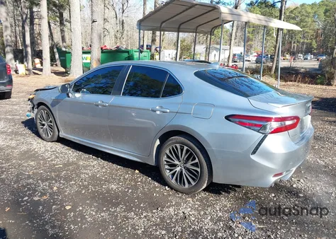 2019 Toyota Camry Hybrid Se z USA, uszkodzony, nr VIN 4T1B21HK4KU515184